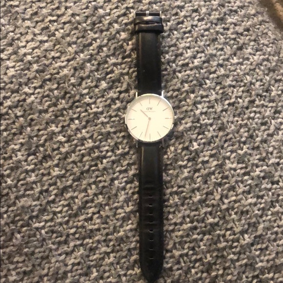 Watch - Picture 5 of 5